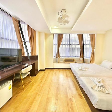Abc So Hotel Bangkok Extérieur photo