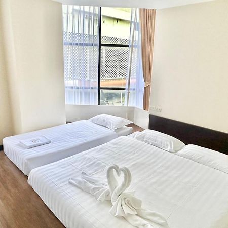 Abc So Hotel Bangkok Extérieur photo