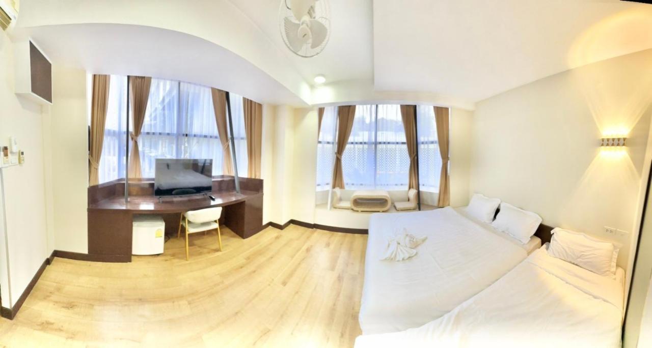 Abc So Hotel Bangkok Extérieur photo