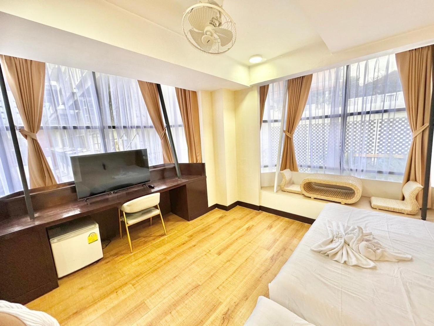Abc So Hotel Bangkok Extérieur photo